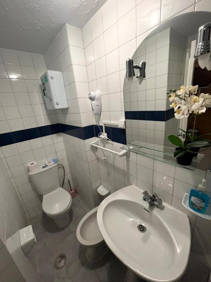 Minerva Holidays Estudio En Benalmadena Daire Dış mekan fotoğraf