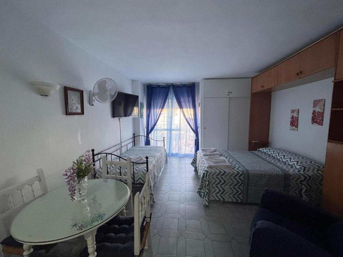 Minerva Holidays Estudio En Benalmadena Daire Dış mekan fotoğraf