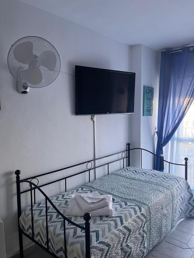 Minerva Holidays Estudio En Benalmadena Daire Dış mekan fotoğraf