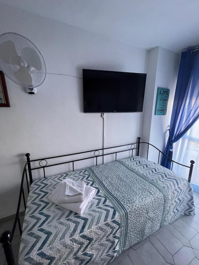 Minerva Holidays Estudio En Benalmadena Daire Dış mekan fotoğraf
